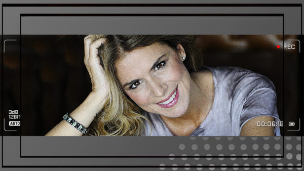 CONTRATAR A FLAVIA PALMIERO – CONDUCTORES PARA EVENTOS — Imagen 1