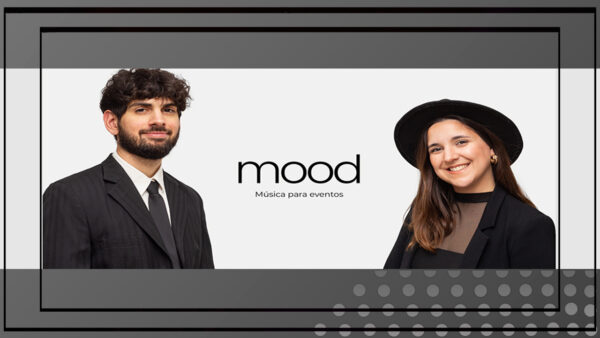 MOOD MUSICA DUO – SHOWS MUSICALES BOSSA JAZZ PARA EVENTOS — Imagen 1